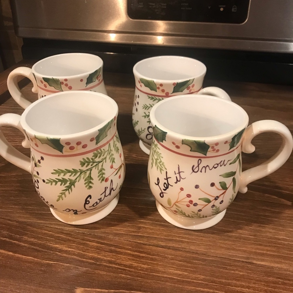 ☃️VINTAGE CAPRIWARE Winter/Holiday Mugs